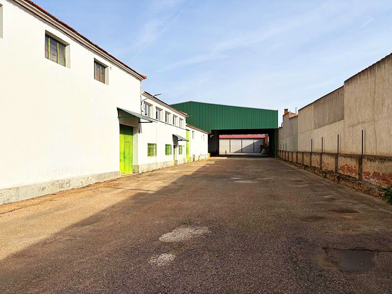 exterior2